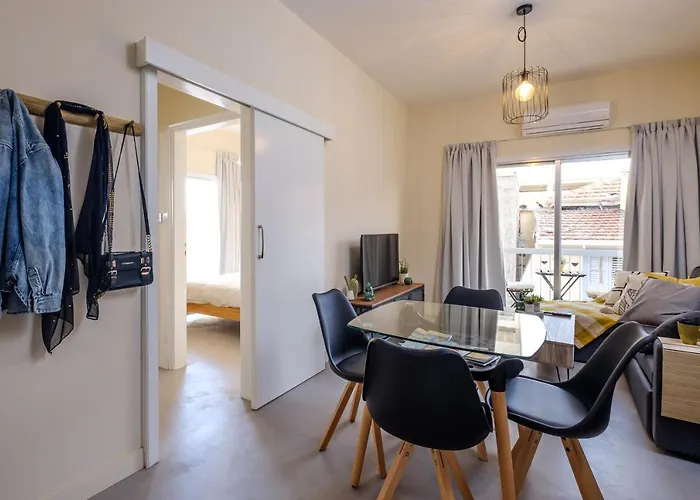 Apartament The Joy - Centre One Bedroom Flat Larnaca